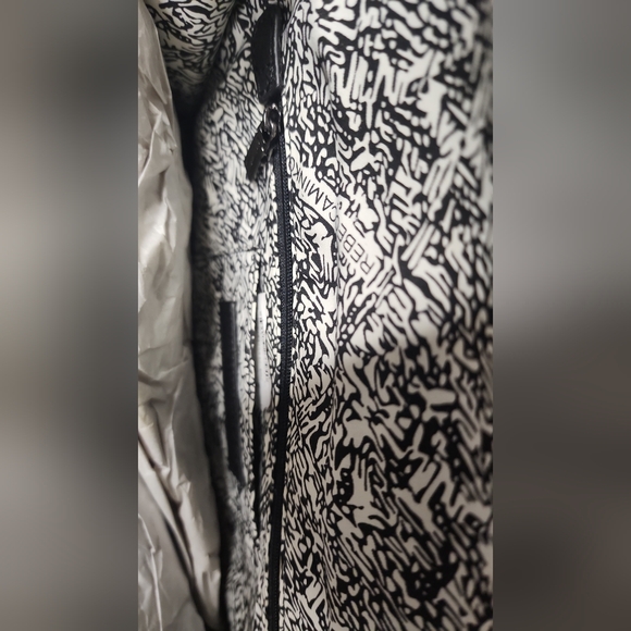 NWT Rebecca Minkoff large Quilted Affair Black Gold - Picture 9 of 11